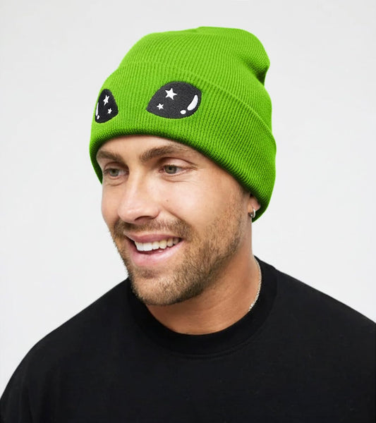 Funny Alien Beanie Hat with Big Eyes - Cuffed Cool Graphic Beanies Knit Winter Hats Warm Soft Stretchy Daily Cap