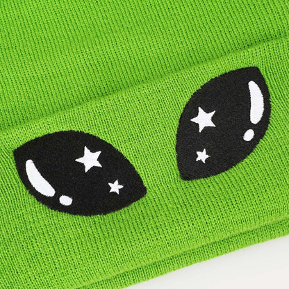Funny Alien Beanie Hat with Big Eyes - Cuffed Cool Graphic Beanies Knit Winter Hats Warm Soft Stretchy Daily Cap